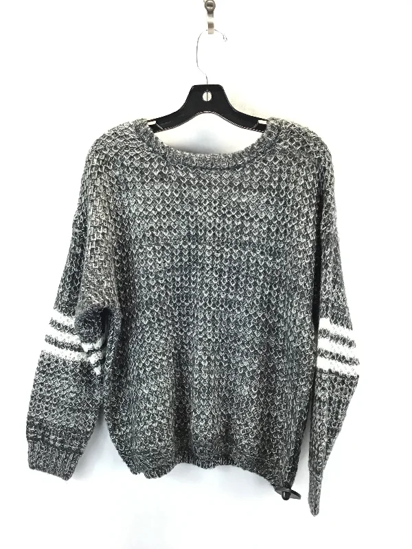 Sweater By Jessica Simpson In Black Grey, Size: M