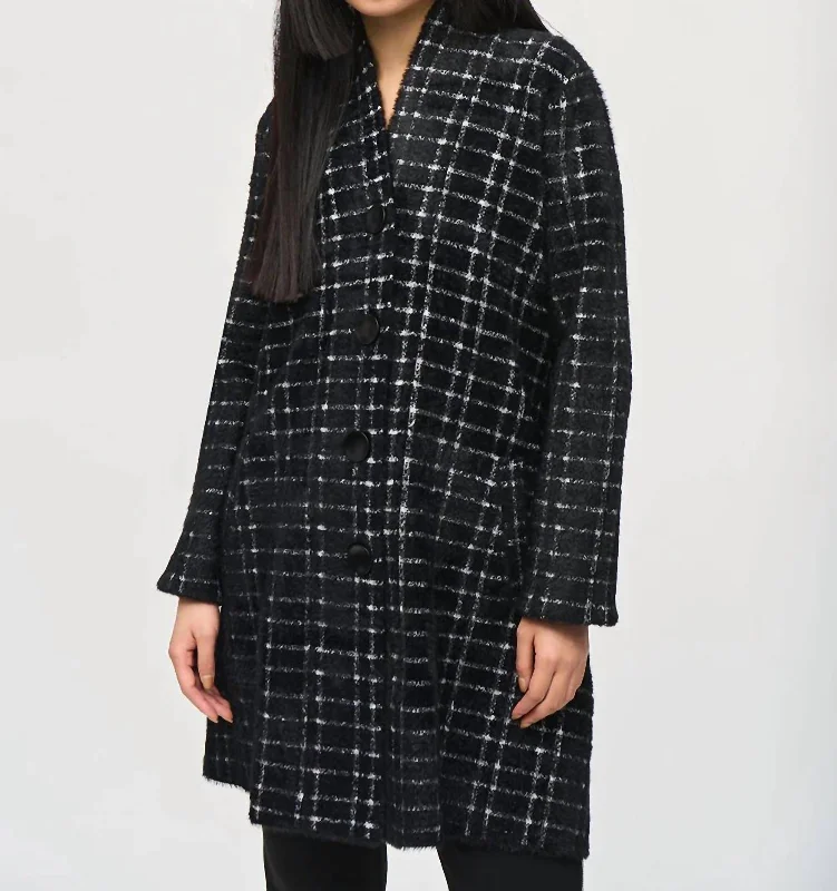 Women's Clothing For Casual Outings Plaid Feather Yarn Sweater Coat In Black/white