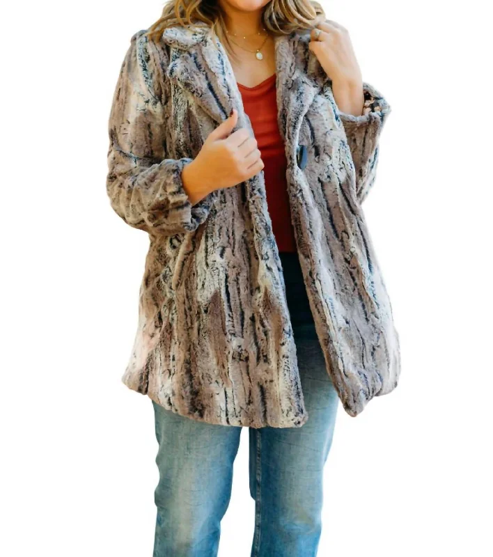 Fashionable Women's Outfit Fur Coat In Pewter