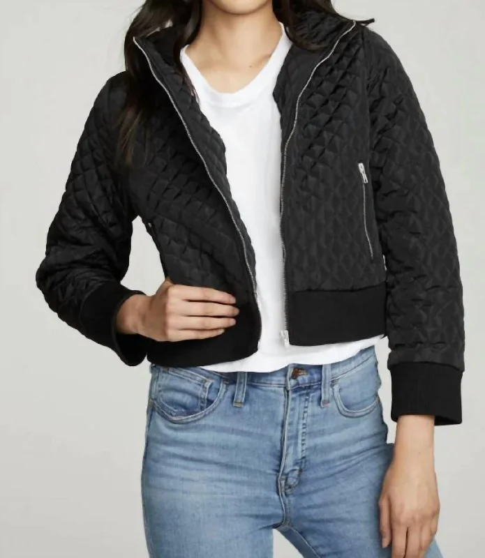 Women's Comfortable Garments Cropped Hooded Jacket With Rib In True Black