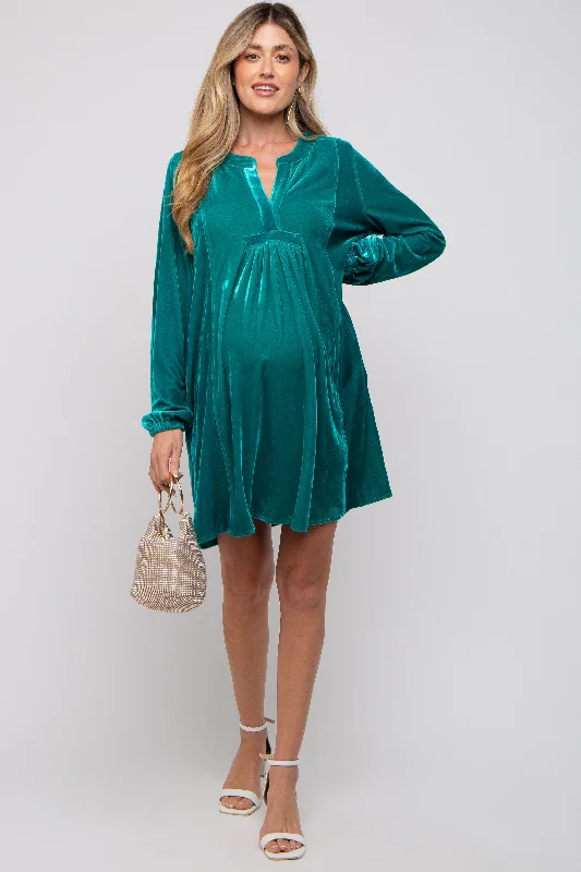 Women's Plus-Size Garments Emerald V-Neck Velvet Maternity Dress