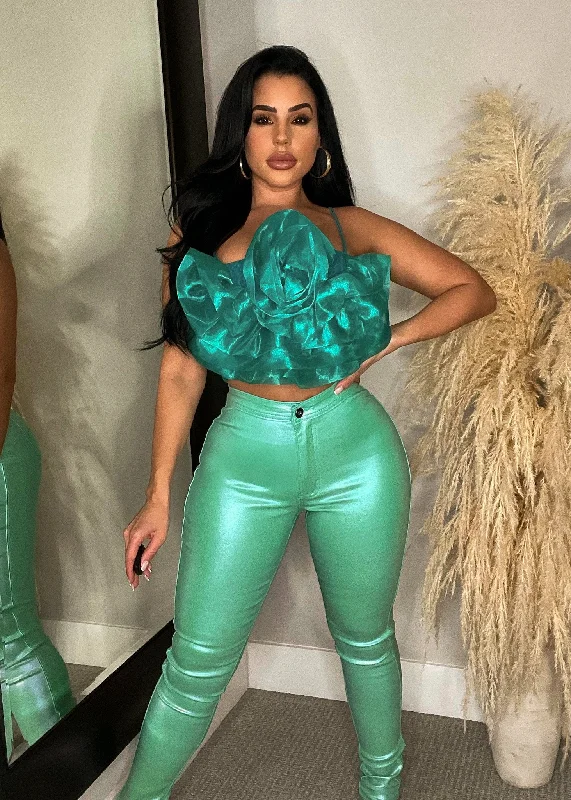 Women's Casual Wear Outfit Make A Change Metallic Pant Green