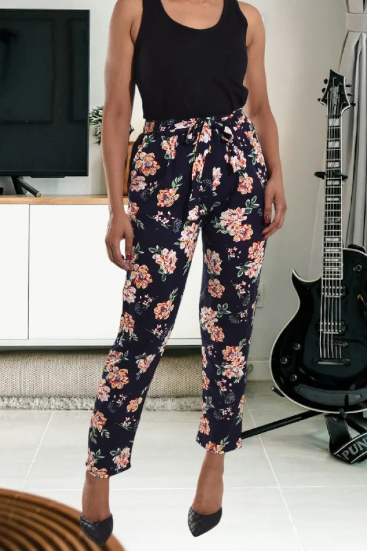 Women's Everyday Apparel Navy Floral Pocket Pants