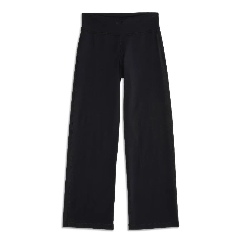 Classic Clothes For Women Relaxed Fit Pant - Resale