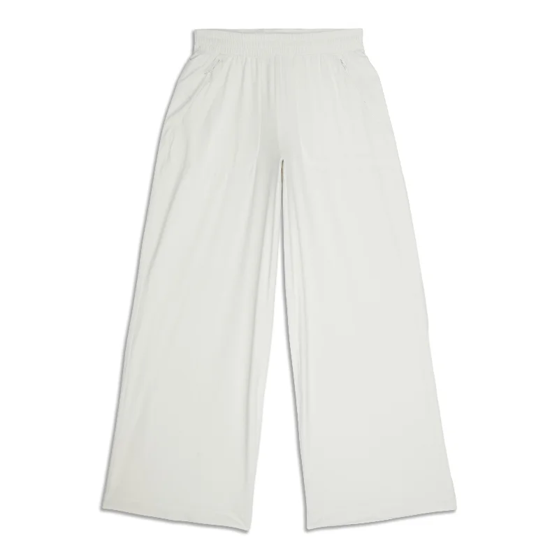 Comfortable Outfit For Women Swift Mid-Rise Wide-Leg Pant - Resale