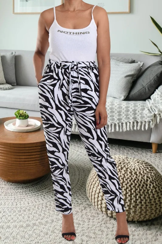 Women's Outfit White Printed Pocket Pants