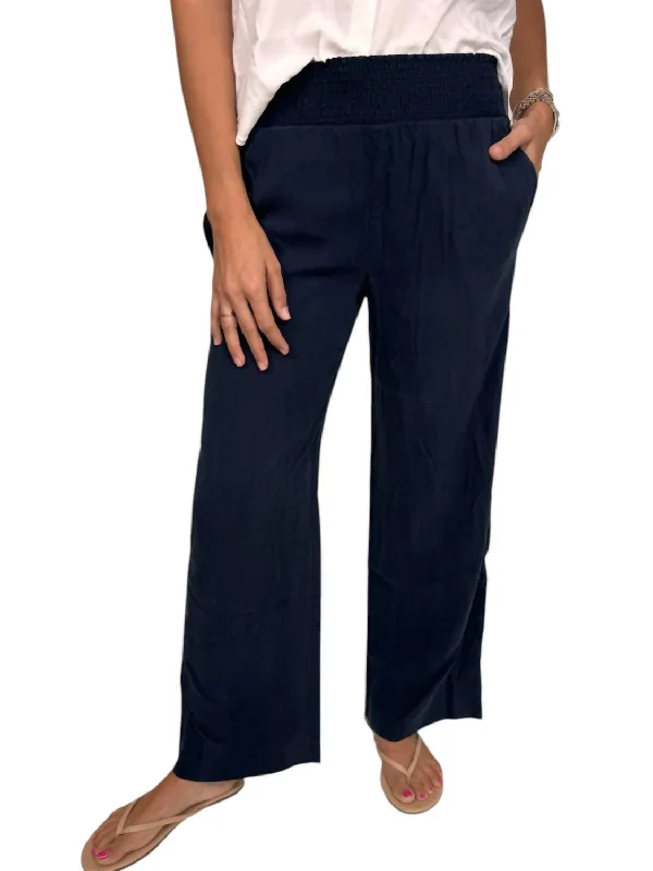 Stylish And Comfortable Clothing For Women Wide Leg Pants In Navy