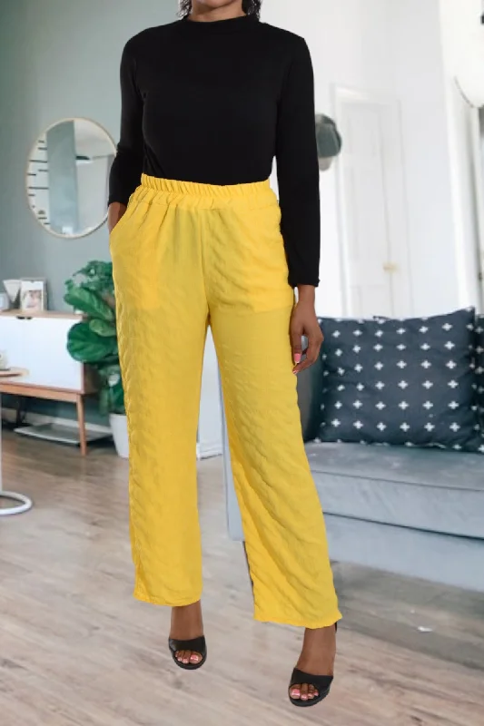 Modern Women's Apparel Yellow Pocket Pants